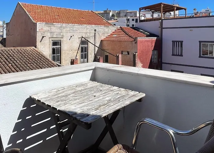 Sofeelings, Estudio Sol, Baixa De