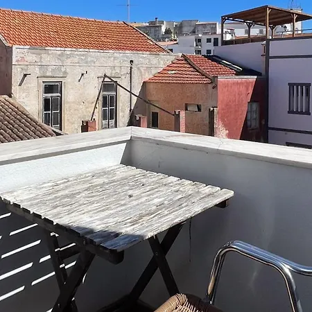 Sofeelings, Estudio Sol, Baixa De